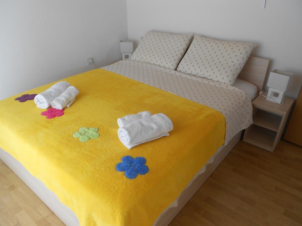 Apartment Niko Vir Eksteriør bilde